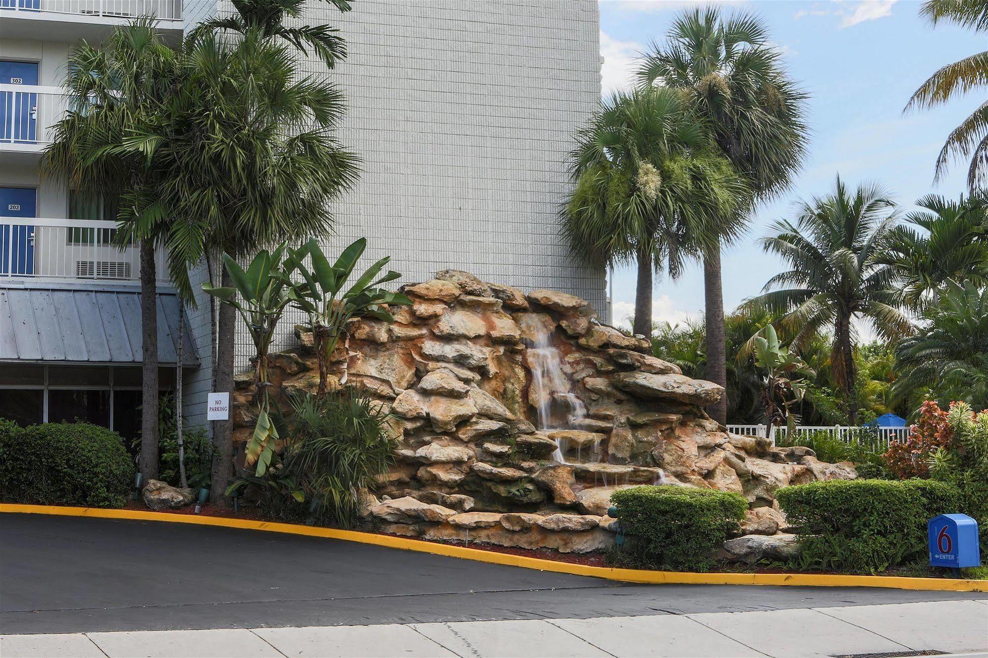 Motel 6-Cutler Bay, FL Exterior foto